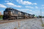 A quartet of NS ponies power an intermodal north 